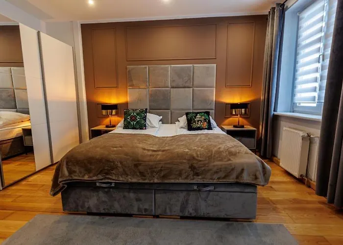 King 3 And Διαμέρισμα